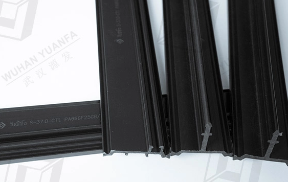 Polyamide Insulation Strips_-6.png